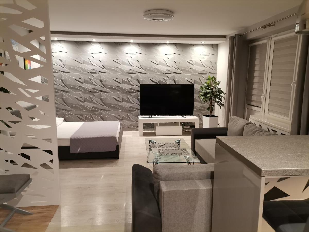 Raul Apartments ビャウィストク エクステリア 写真